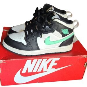 Jordan Kids' Mid-Top Sneakers - Black, White & Mint